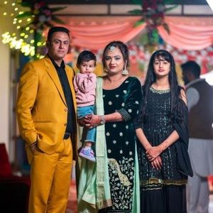 Meet your Posher, Narinder